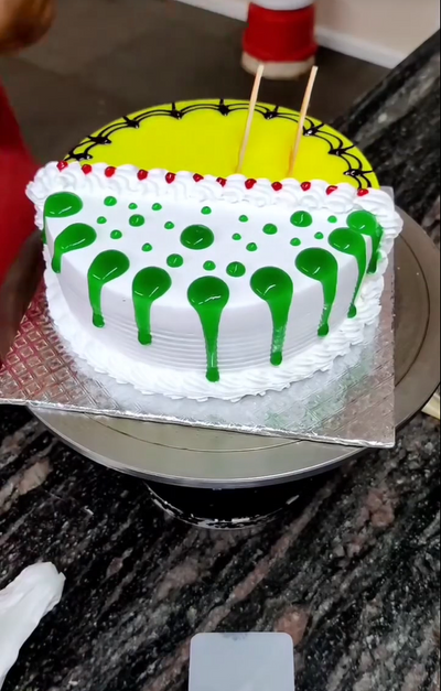 Gâteau à 21 cm de diamètre et 8 cm de hauteur