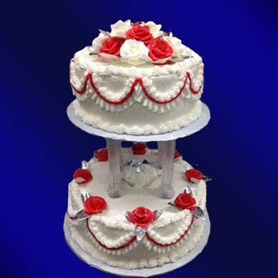 Gâteau sur un support en verre